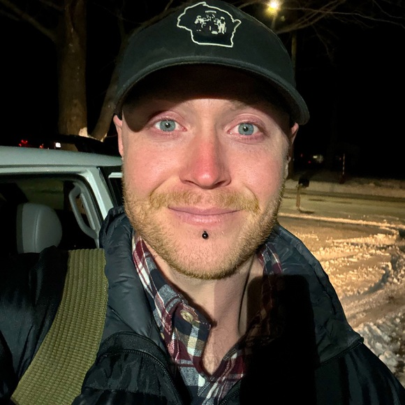 Meet your Posher, Clayton - Picture 1 of 1